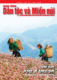 Số 22 của tờ Báo ảnh Dân tộc và Miền núi